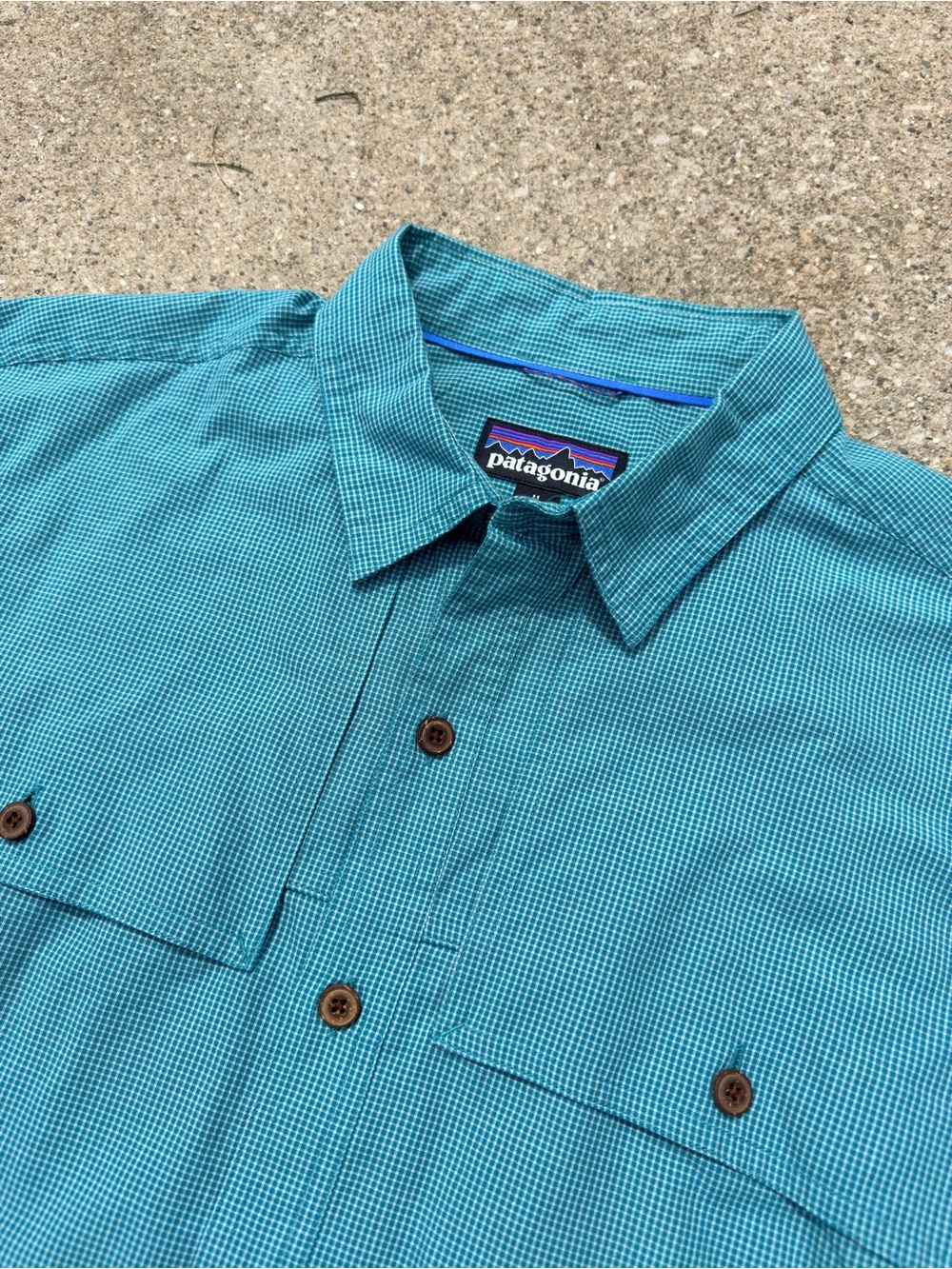 Patagonia Men’s Short-Sleeve Teal Button-Down Shirt